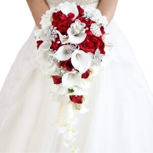 BNWOT Iffo Calla Lilies Simulation Rose  Bride Wedding Bouquet